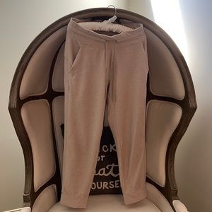 Lululemon Tan Jogger Leggings